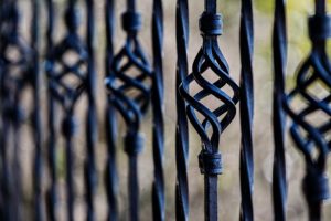 Bloczki ozdobne betonowe – joniec. Ogrodzenie marzeń