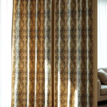 Drążek rozporowy z zasłoną jako elastyczny sposób na funkcjonalny podział stref w pomieszczeniu