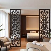 Ścianka ażurowa w kawalerce: jak praktycznie oddzielić łóżko, zachowując przestrzeń i światło